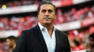 مستقبل الزمالك في خطر .. بيسيرو يكشف معاناته مع الأزمات المستمرة