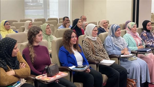 القيم الوظيفية وأخلاقيات العمل.. التضامن تنظم برنامجًا تدريبيًا للعاملين بالوزارة القيم الوظيفية وأخلاقيات العمل.. التضامن تنظم برنامجًا تدريبيًا للعاملين بالوزارة