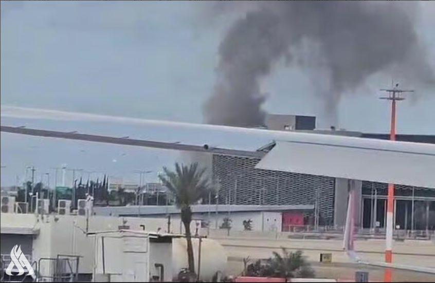 سقوط صاورخ من اليمن على مطار بن غوريون.. والاحتلال يفشل في اعتراضه