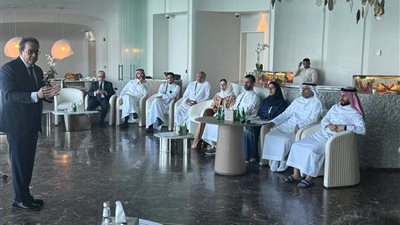 خلال زيارته للمملكة العربية السعودية.. وزير الصحة يلقي محاضرة بعنوان «الثورات الصناعية والرعاية الصحية»