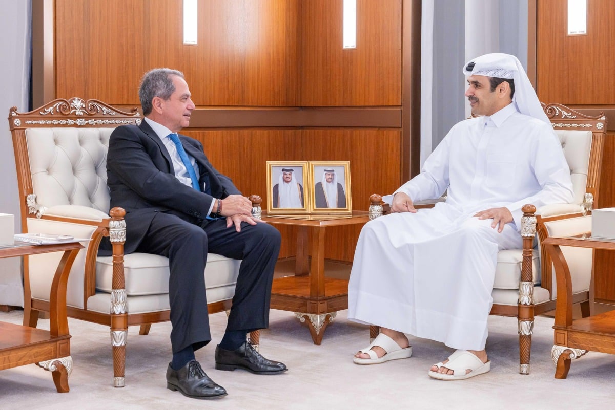  وزير الدولة لشؤون الطاقة يجتمع مع وزير الطاقة والمياه اللبناني