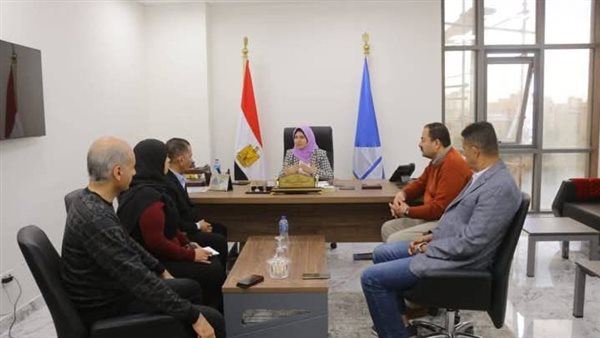 نائب محافظ دمياط توجِّه بسرعة التدخل لدعم المتضررين من الأمطار وتوفير احتياجاتهم