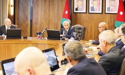 ملفات أهم من”التواقيت”.. الأردن: مربع”حسان” ينفي ولكن ..ملف التعديل” يتأرجح” والأسباب” غامضة” ومجلس النواب “ساخط قليلا” و”الإنقضاض” على الوزارة” غير مسموح” والصفدي إلغى”كلمة هجومية”