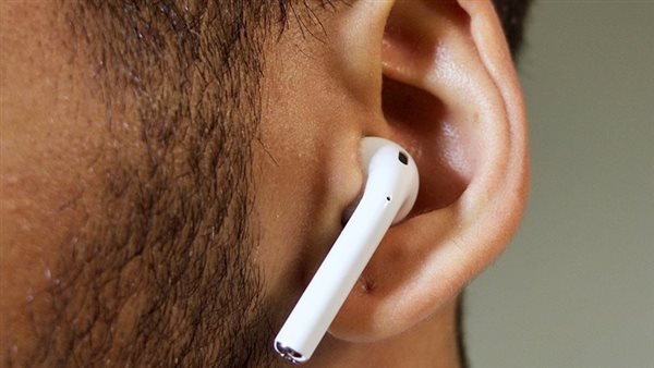 تتلف حاسة السمع.. تحذيرات من الاستخدام المفرط لسماعة الرأس والأذن