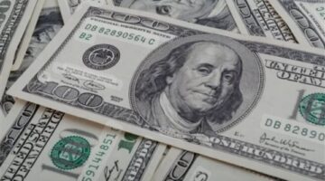 هدوء في سوق الصرف.. الدولار يحافظ على مستوياته أمام الجنيه اليوم الأحد