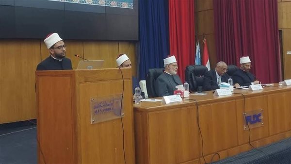 نائب رئيس جامعة الإسكندرية يشهد افتتاح فعاليات مجمع البحوث الإسلامية