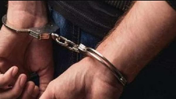 الهزار قلب بجد.. ضبط شخص اعتدى على آخر بسلاح أبيض في دمياط