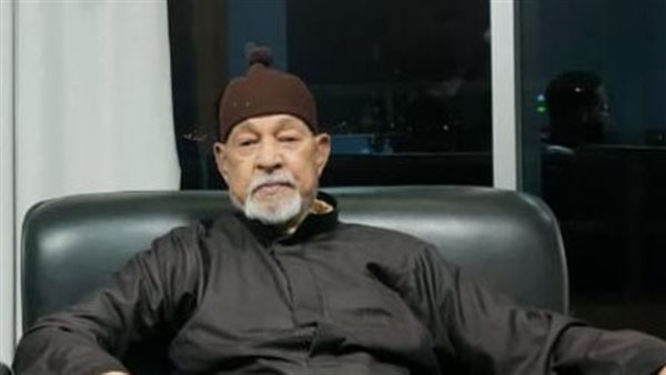 بعد تعرضه لوعكه صحية.. أسرة القارئ السيد سعيد: الشيخ بحالة جيدة ونطلب الدعاء له| خاص