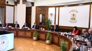 مدبولي: نعمل على تسهيل إجراءات التسجيل العقاري للوحدات السكنية للمصريين أو الأجانب