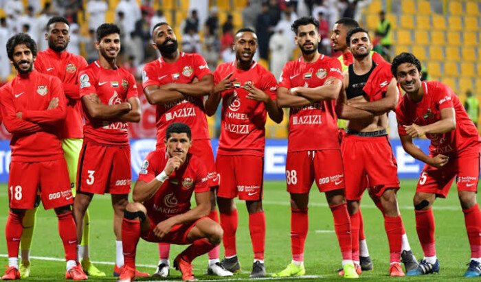 شباب الأهلي يتوج بلقب الدوري الإماراتي للمرة التاسعة في تاريخه