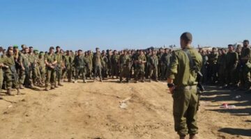 الجيش الإسرائيلي يؤكد استدعاء عشرات الآلاف من الاحتياط لهجومه في غزة ويقول أن هدفه تدمير “كل البنى التحتية” العائدة الى حماس