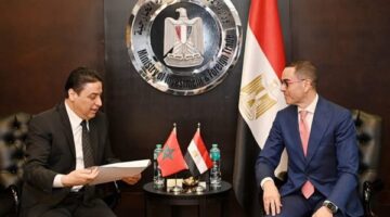 الخطيب يستقبل وزير التجارة الخارجية المغربي لبحث سبل تطوير الشراكة الاقتصادية بين البلدين