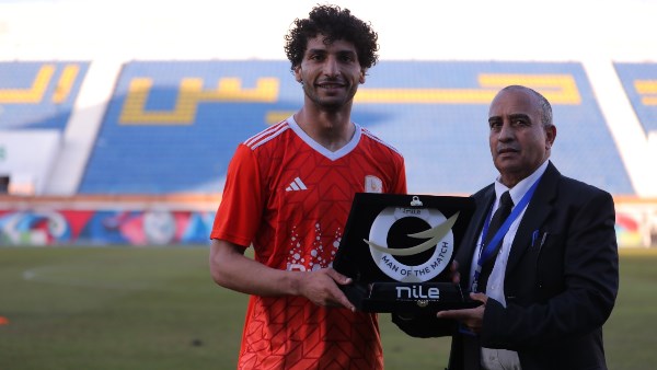 عمرو ناصر يحصد جائزة رجل مباراة فاركو وبيراميدز في الدوري