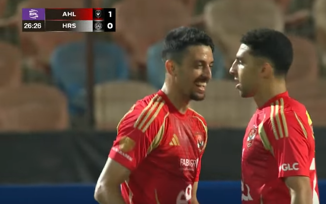 الدوري المصري الممتاز: أحمد نبيل كوكا يسجل الهدف الثاني للأهلي في مرمى حرس الحدود في الدقيقة 27