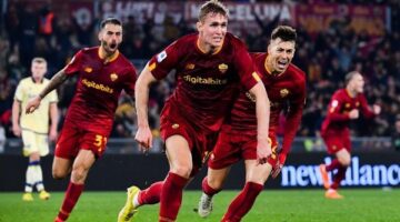 روما يفوز على فيورنتينا ويقتحم المربع الذهبي بالدوري الإيطالي