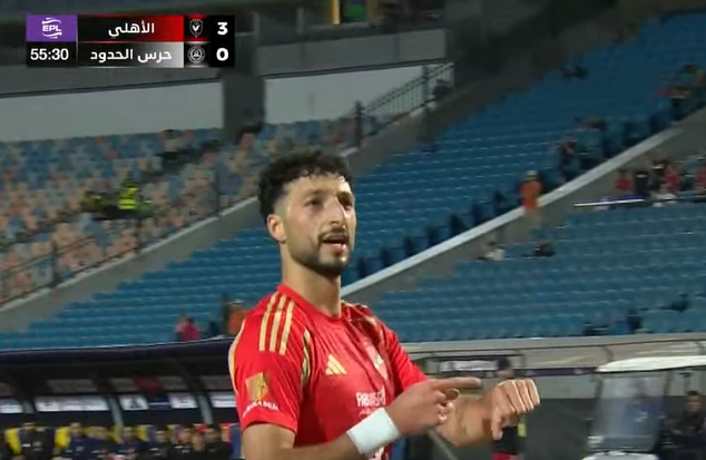 الدوري المصري الممتاز: وسام أبو علي يسجل الهدف الثالث للنادي الأهلي في مرمى حرس الحدود في الدقيقة 55