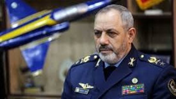 وزير الدفاع الإيراني يرد على التهديدات الأمريكية وزير الدفاع الإيراني يرد على التهديدات الأمريكية