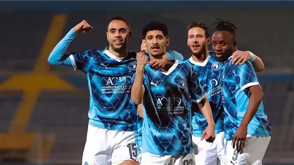 بيراميدز يواجه البنك الأهلي في مواجهة حاسمة على ستاد القاهرة الدولي