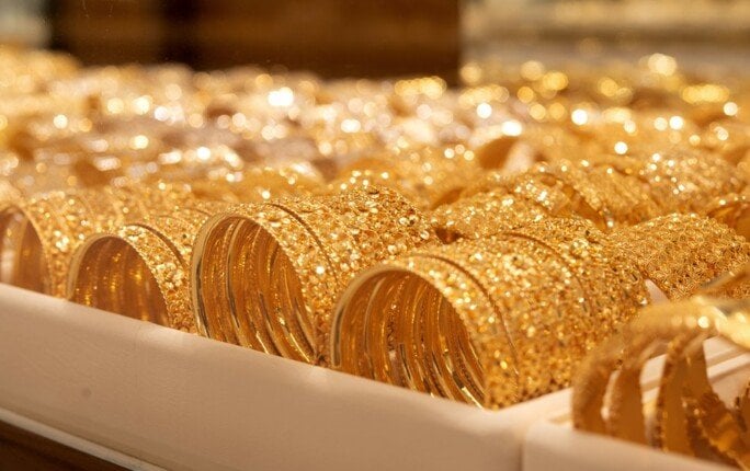 سعر الذهب في الإمارات اليوم الإثنين 5 مايو 2025