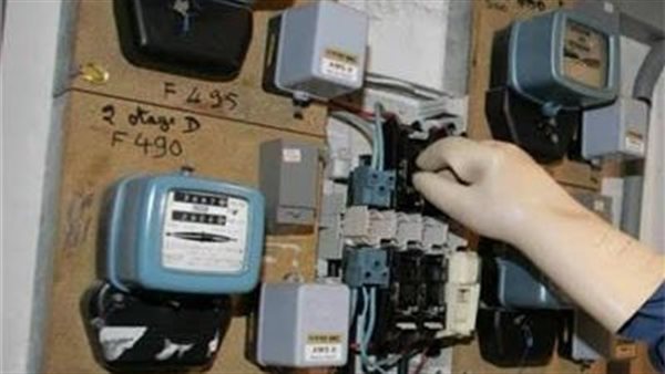 تحرير 8 آلاف قضية سرقة كهرباء خلال حملات على المحال والعقارات بالمحافظات
