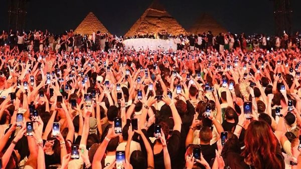 أمين الأعلى للآثار الأسبق: ذبذبات الحفلات لها تأثير سلبي على أبوالهول والأهرامات