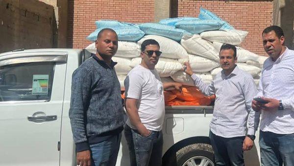ضبط سيارة نصف نقل محملة بسماد اليوريا ونترات النشادر بالبحيرة