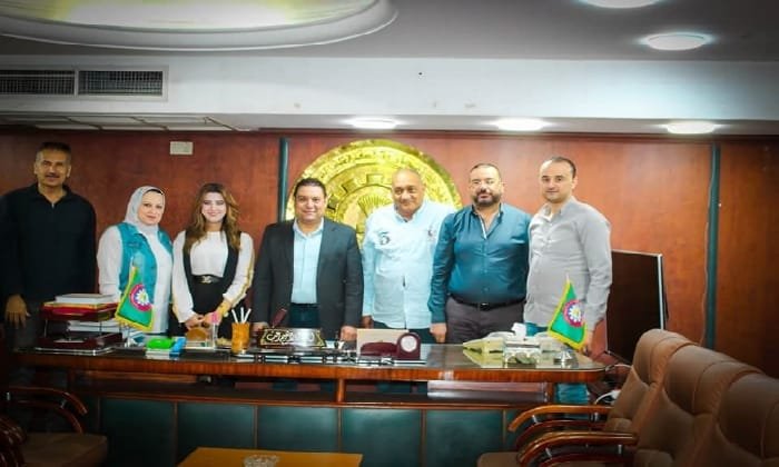 الغرفة التجارية بالدقهلية تبحث آليات توفير فرص عمل للخريجين