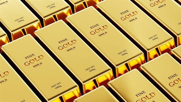 ارتفاع سعر الذهب بدعم من ضعف الدولار وعدم وضوح سياسة ترامب الاقتصادية