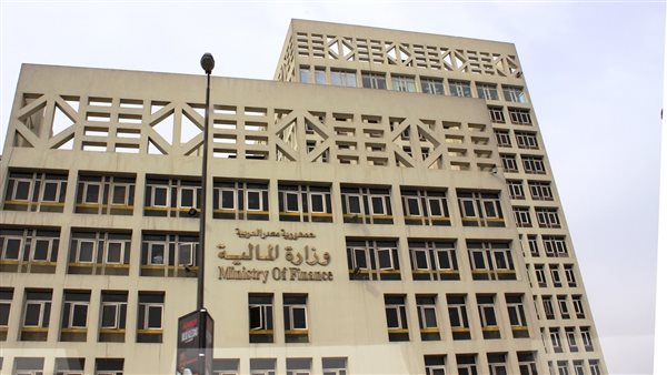 "المالية" تنشر المواعيد النهائية للاستفادة من التسهيلات الضريبية الجديد