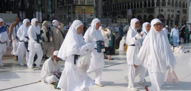 حكم حلق المرأة لجميع شعرها في التحلل من الحج أو العمرة.. الإفتاء توضح