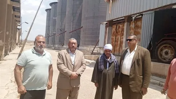 وكيل وزارة الزراعة بدمياط يتفقد توريد القمح
