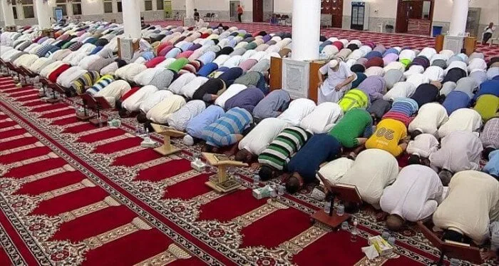 مواقيت الصلاة اليوم الثلاثاء 6 مايو 2025 في القاهرة والمحافظات