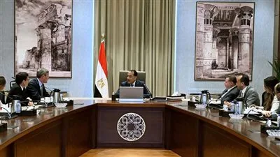 رئيس الوزراء: الشركات الأمريكية تحظى بدعم كبير من أجهزة الحكومة المختلفة