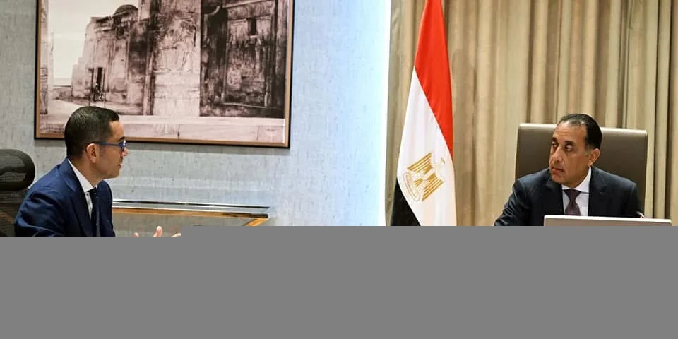 رئيس الوزراء يتابع مع وزير الاستثمار تنفيذ التكليفات الرئاسية لتحسين مناخ الاستثمار
