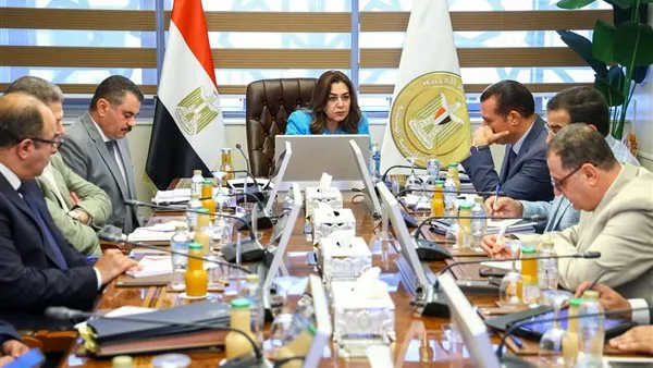 وزيرة التنمية المحلية تتابع سير العمل في 16 مركز تكنولوجي بـ9 محافظات