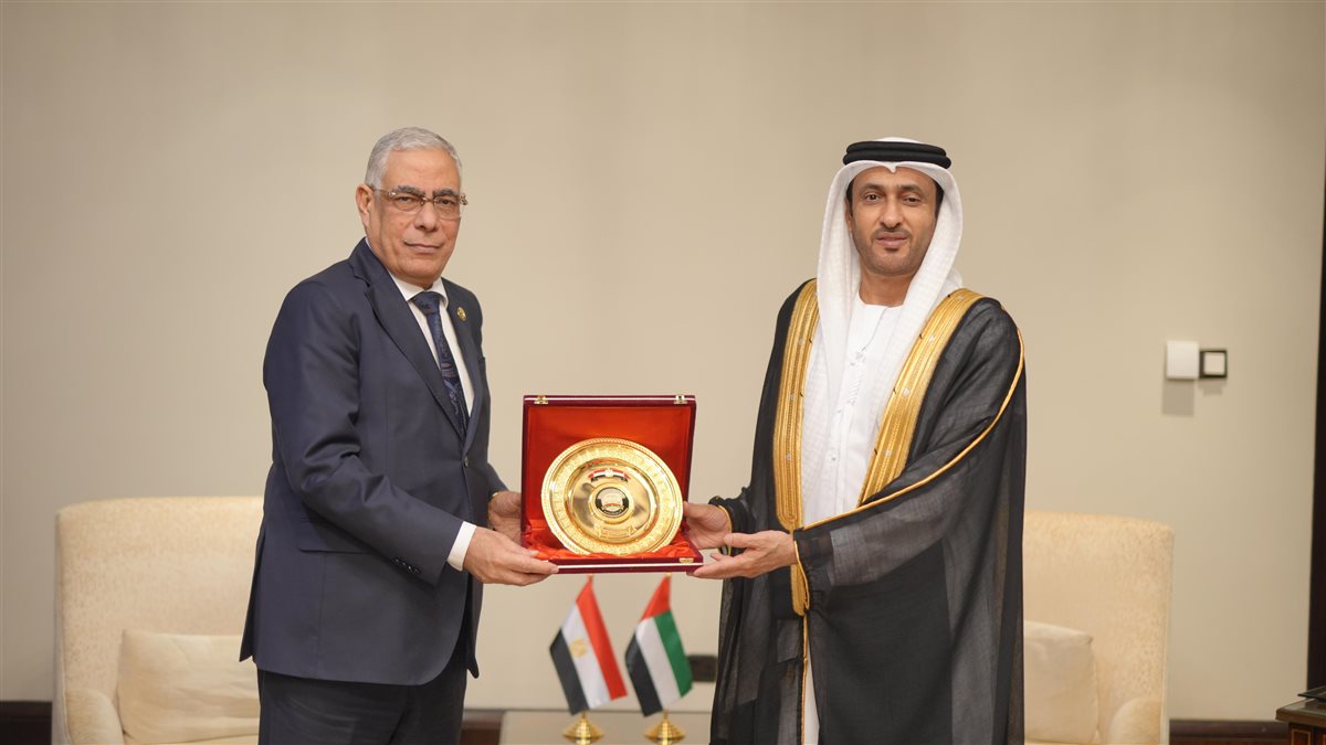 النائبي العام ونظيره الإماراتي