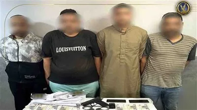 الداخلية تكشف ملابسات واقعة استيلاء على أموال وافد أجنبي بالجيزة وانتحال صفة