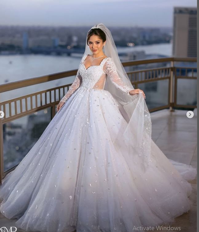 فستان زفاف رنا رئيس