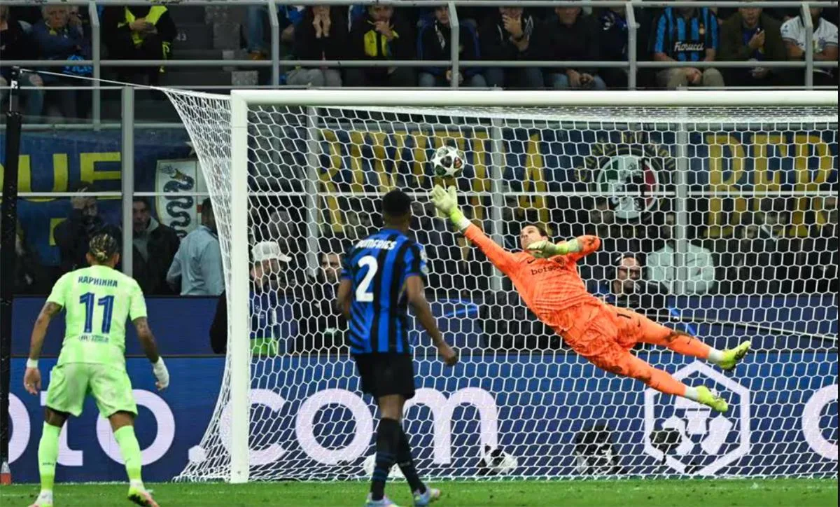 رجل مباراة برشلونة وإنتر ميلان في دوري أبطال أوروبا