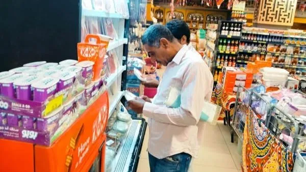 بجهود «تموين أسوان».. ضبط مخالفات متنوعة في الأسواق والمخابز البلدية