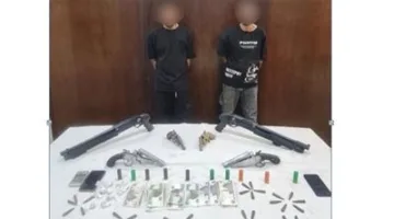سقوط عنصرين إجراميين بالقاهرة بتهمة الاتجار بالمواد المخدرة والأسلحة النارية