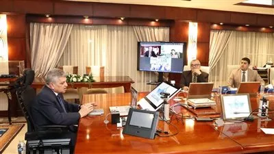 هيئة قناة السويس: تطورات الأوضاع الأمنية بمنطقة البحر الأحمر مؤشر إيجابي لعودة الملاحة بالمنطقة