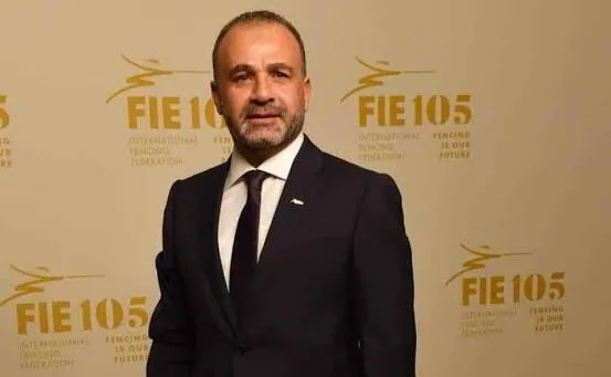 رئيس الأولمبية الدولية يهنئ الحسيني برئاسة الاتحاد الدولي للسلاح