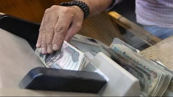موعد زيادة المرتبات 2025.. الحكومة تُقر زيادة تصل لـ 1600 جنيه