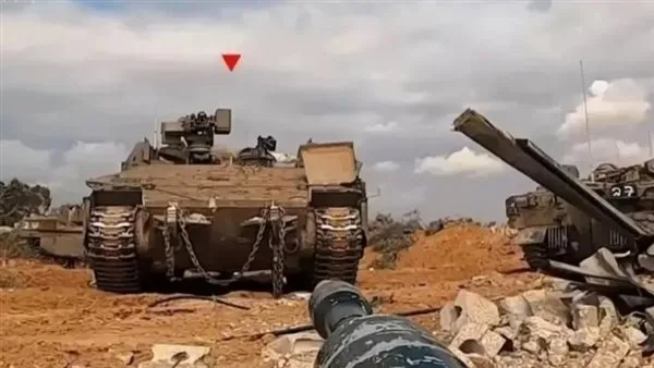ترامب يرسل تحذيراً لإسرائيل بقطع الدعم إذا لم تنهي الحرب ترامب يرسل تحذيراً لإسرائيل بقطع الدعم إذا لم تنهي الحرب