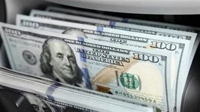 سعر الدولار مقابل الجنيه المصري داخل مختلف البنوك