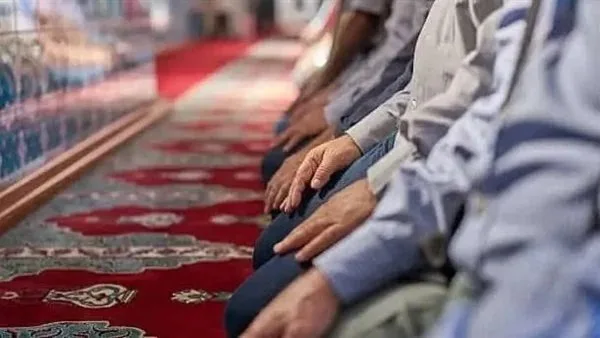 موعد أذان الظهر.. مواقيت الصلاة اليوم الخميس 8 مايو 2025