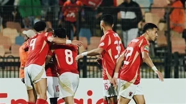 الأهلي يصطدم بالمصري في موقعة "برج العرب"
