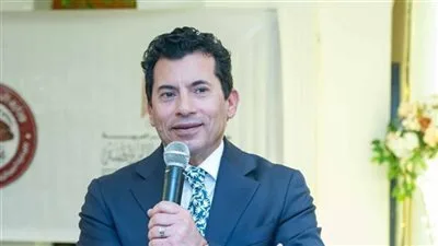 لافتتاح العديد من المنشآت الشبابية والرياضية.. وزير الشباب والرياضة يصل محافظة بني سويف