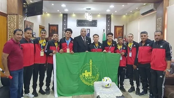 مدير "تعليم القليوبية" يستقبل الفريق المشارك بالتصفيات النهائية لكرة القدم على مستوى الجمهورية